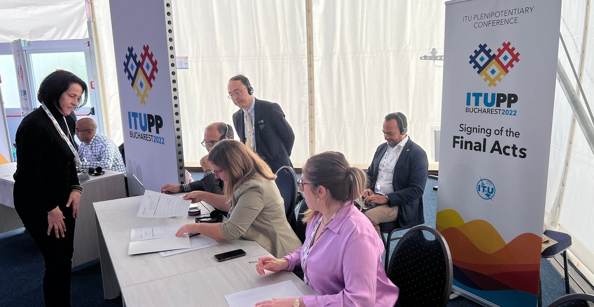 Background decorative image